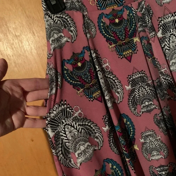LulaRoe Madison skirt with pockets - Picture 2 of 4